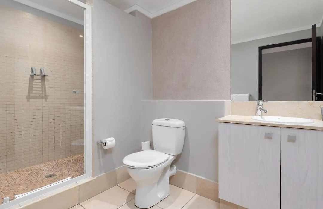 Icon Serviced Apartments Foreshore-1